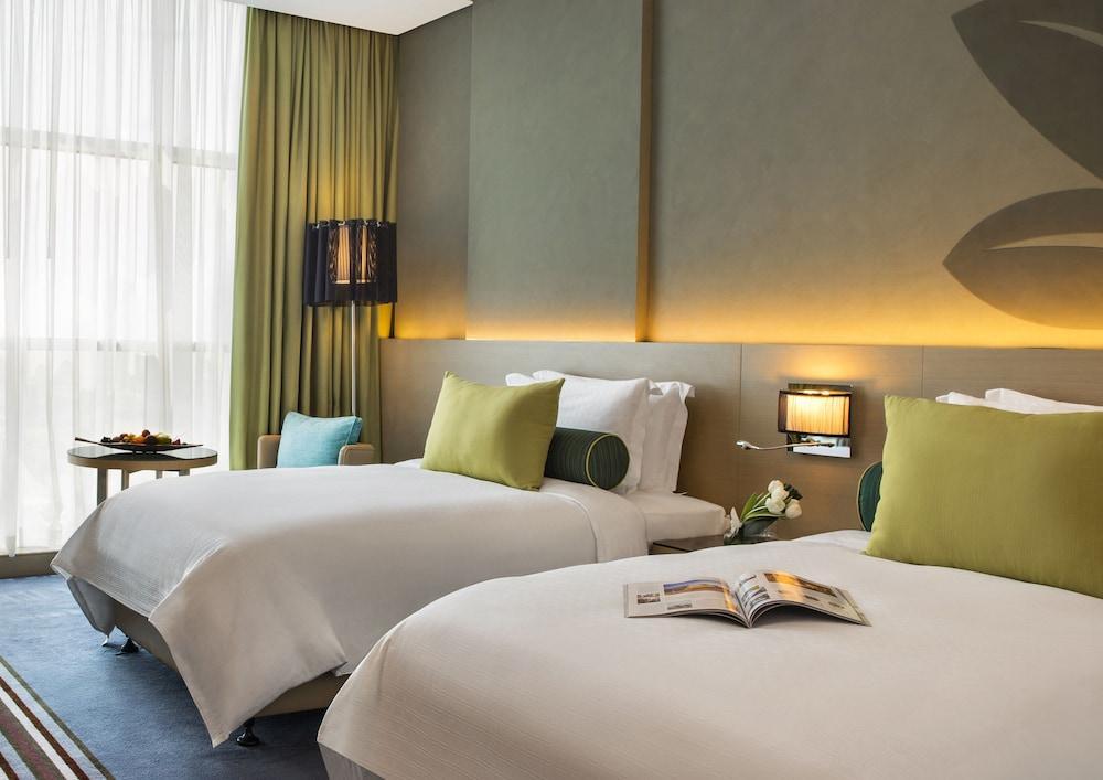 Downtown Rotana Hotel Manama Luaran gambar Deluxe Room